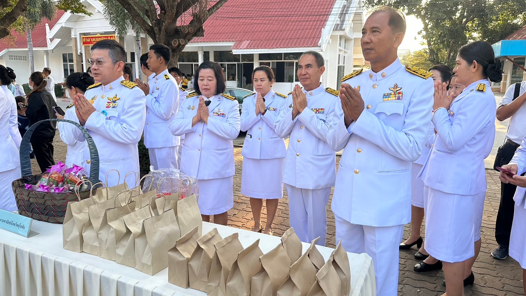 title - ส.ป.ก.สุโขทัย ร่วมพิธีถวายราชสดุดี วันยุทธหัตถีของสมเด็จพระนเรศวรมหาราช